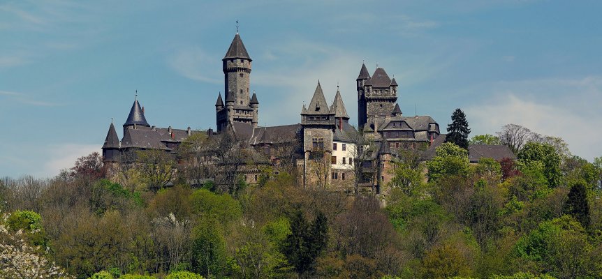 Schloss_Braunfels.jpg