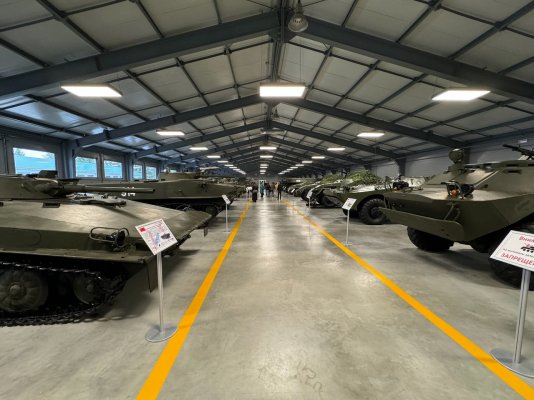 с ZCIHA6Lbf8c.jpg