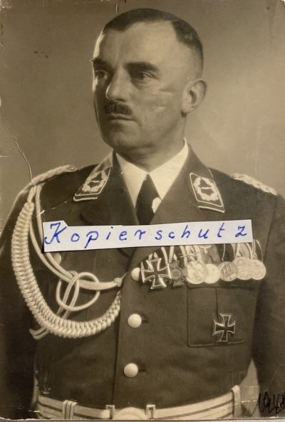 lAf0.jpg