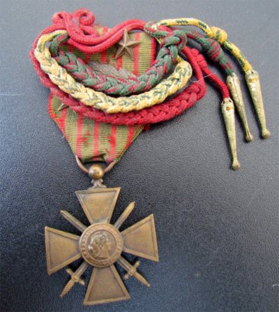 CROIX DE GUERRE 1914-1916 1.jpg