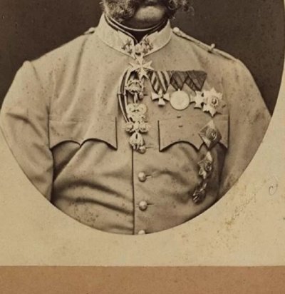 alexander2-3.jpg