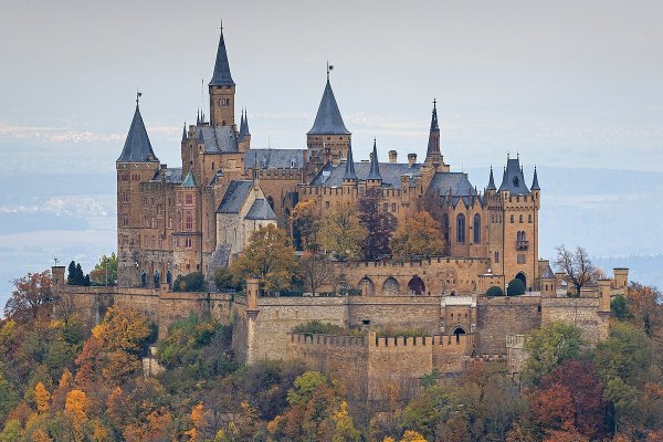 Burg_Hohenzollern.jpg
