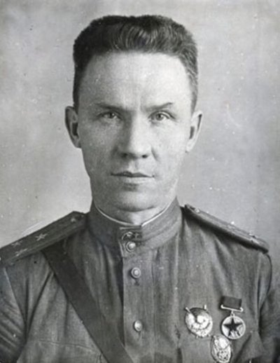 Владимир Васильевич Луппов (1897—1944) — советский военачальник,.jpg