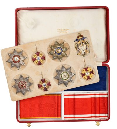 empire-russie-unique-coffret-contenant-ensembles-1ere-classe-ordres-majeurs-russes-15.jpg