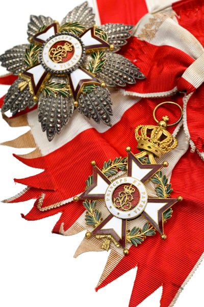 lot-1816-principaute-monaco-ordre-saint-charles-institue-1858-ensemble-grand-croix-detail-1.jpg