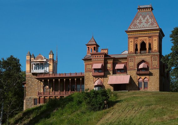 Olana,_August_2015.jpg