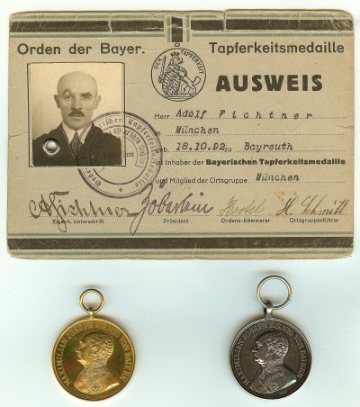 Ausweis_Bay._TapferkeitsmedailleJS2.jpg