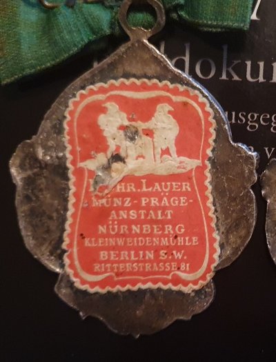 lauer1.jpg