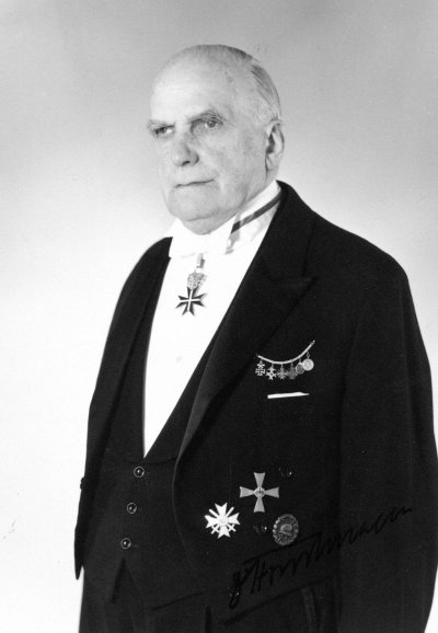 Hirschmann.jpg Hirschmann.jpg