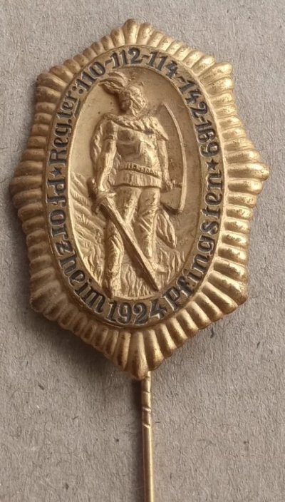 110-112.jpg 110-112.jpg
