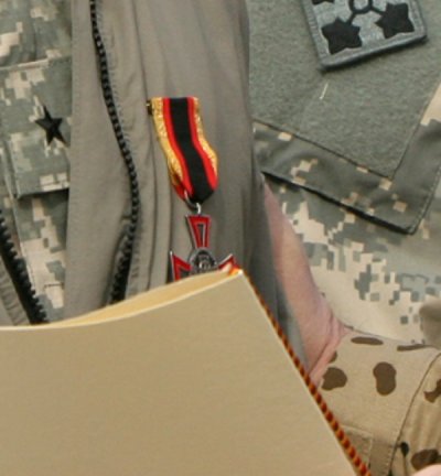 Ehrenkreuz_Bundeswehr_Tapferkei2.jpg