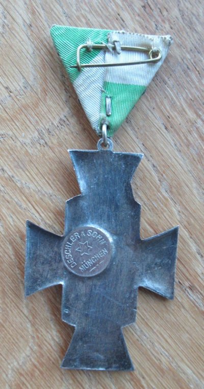 Seltenes Abzeichen 200 Jahre Kgl. Sächs. Infanterie Regiment 108  1909 Sachsen 4.jpg