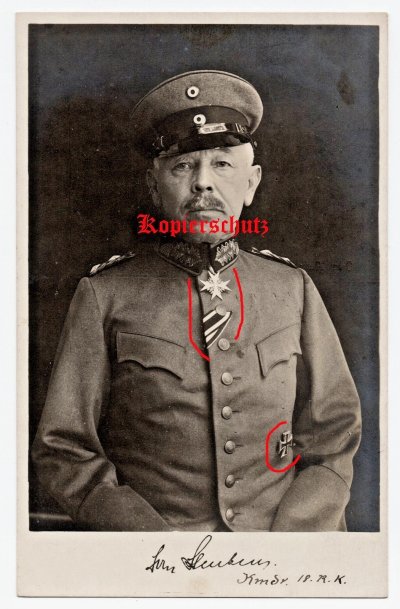 pour2.jpg