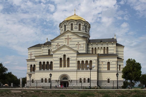 St_Vladimir_Chersonesos_2012_G8.jpg