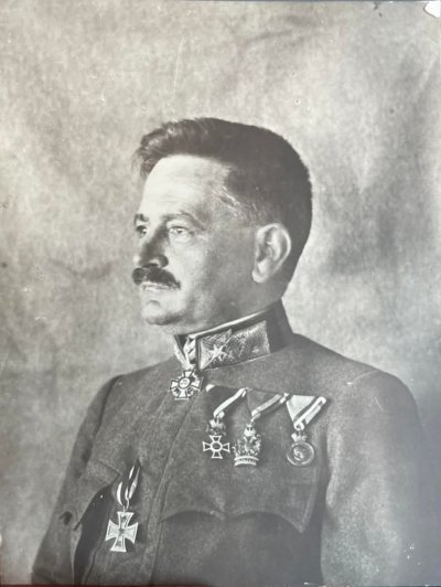 T8.jpg
