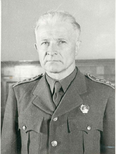 gen_svoboda_ord_lenina.jpg