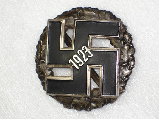 gau23.JPG