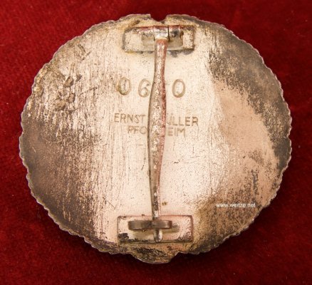 K139664_1.jpg