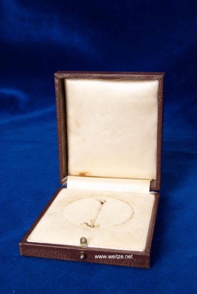 K139664_5.jpg