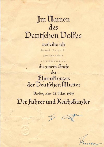 Muttersehrenkreuz_2_Stufe.jpg