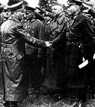 manstein_fotobn3.jpg