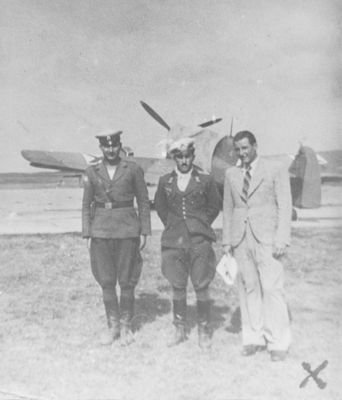 AFBf109_002.jpg