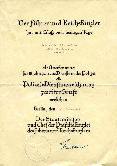 doc-1942.jpg