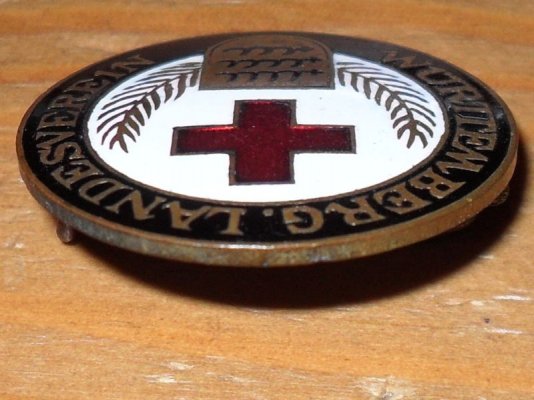 RED CROSS PIN WURTTEMBERG2.jpg