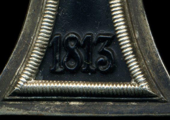 M-1444b2.jpg