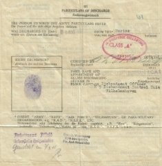 4) 03.09.1945 Discharge.jpg