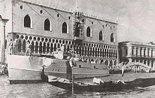 s-boot venedig.jpg