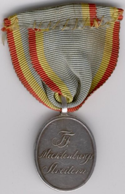 silberne Militärverdienstmedaille RS mili.jpg