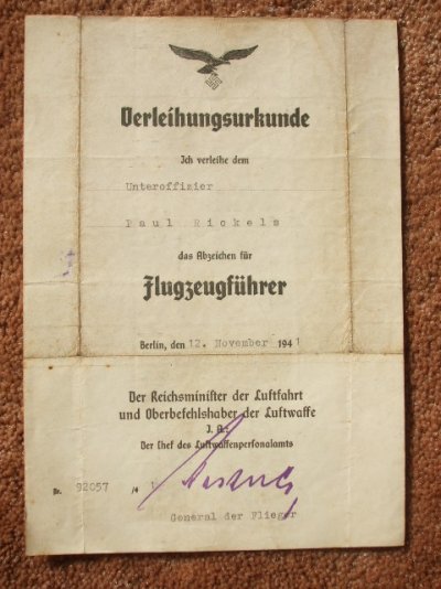 1941-11-12 Flugzeugfuhrer.jpg