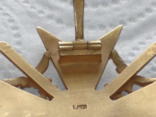 1095-9.jpg