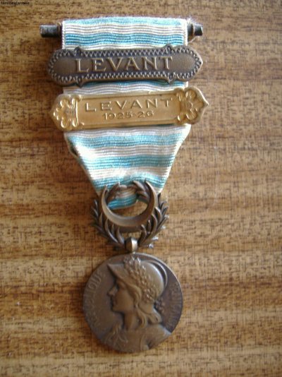 Medaille du Levant (1925-26).JPG