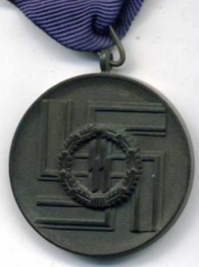 wwii-german-ss-8-year-service-medal.jpg