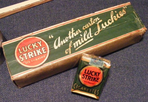 luckies1942.jpg